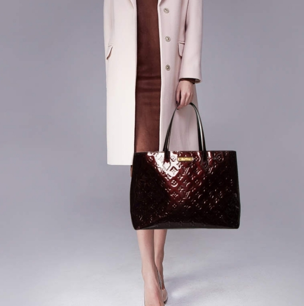 Louis Vuitton Amarante Monogram Vernis Wilshire MM Bag